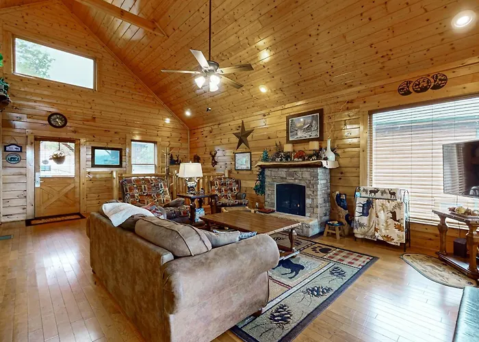 100 Mile View Villa Pigeon Forge